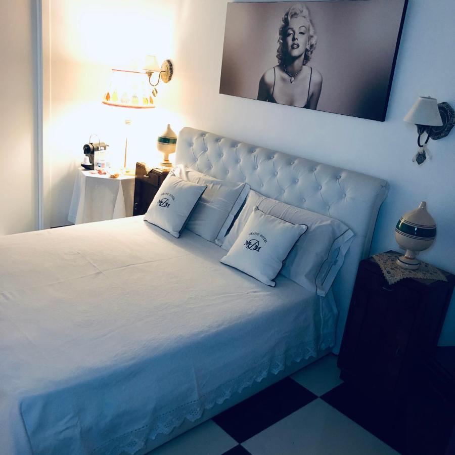 B&B Dell'Orologio Acquaviva delle Fonti Εξωτερικό φωτογραφία