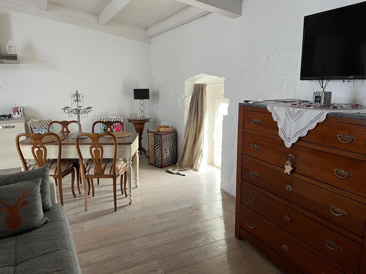 B&B Dell'Orologio Acquaviva delle Fonti Εξωτερικό φωτογραφία