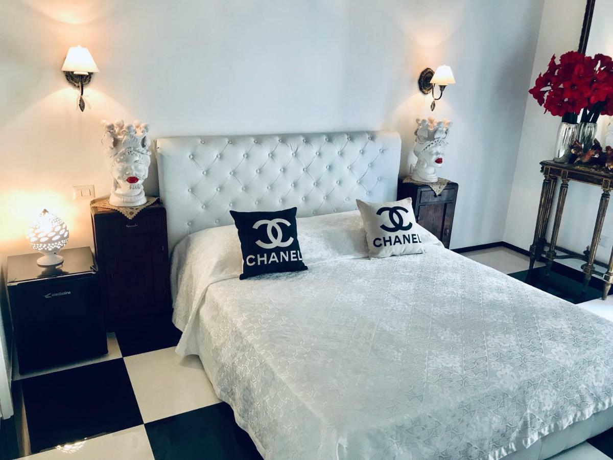 B&B Dell'Orologio Acquaviva delle Fonti Εξωτερικό φωτογραφία